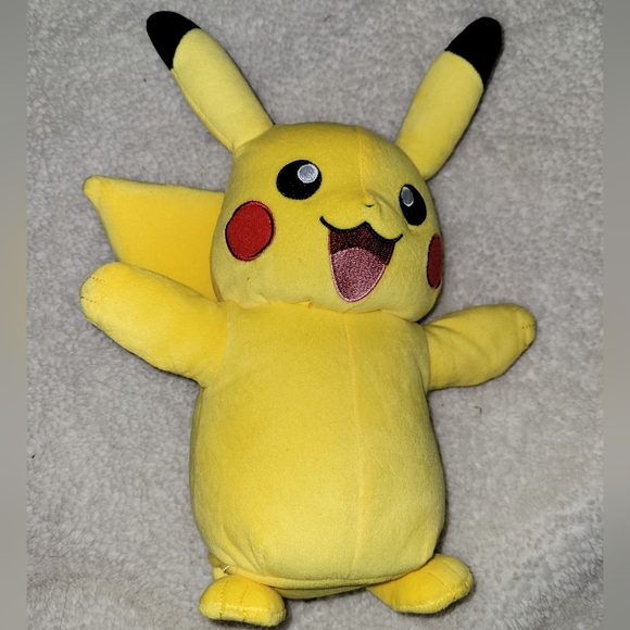 POKEMON TALKING PIKACHU Plush 2021 13" Tall - Picture 1 of 7